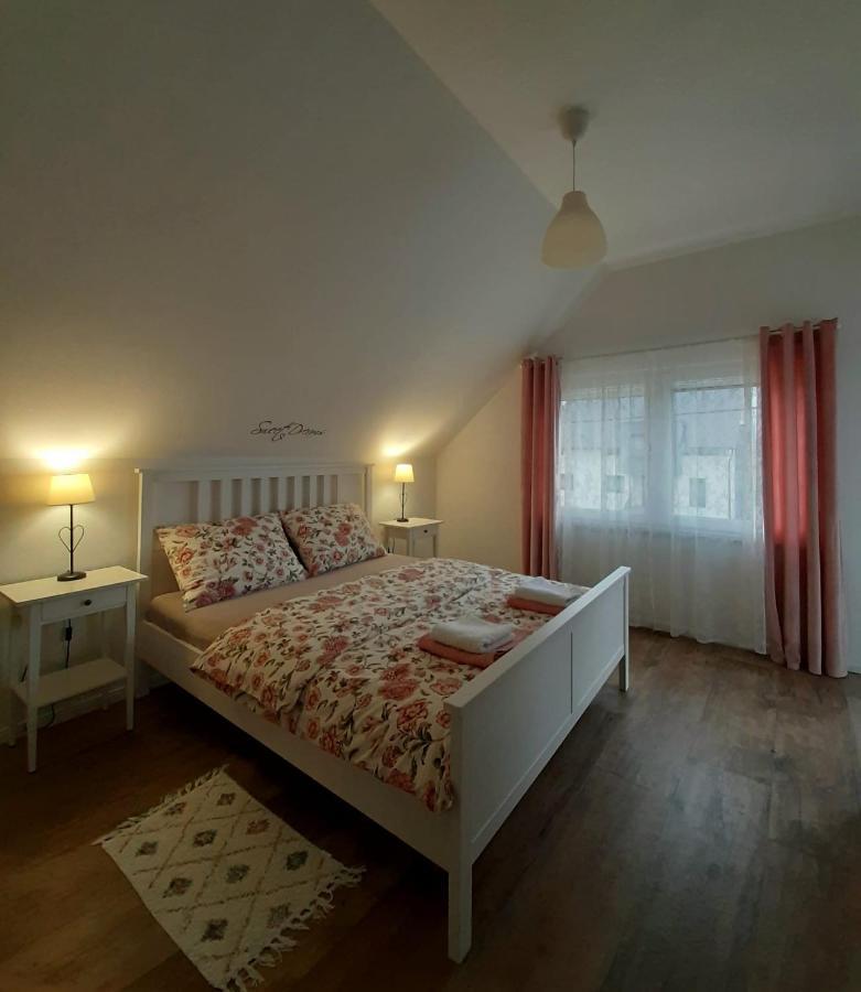Elegant Inn Gospić Extérieur photo